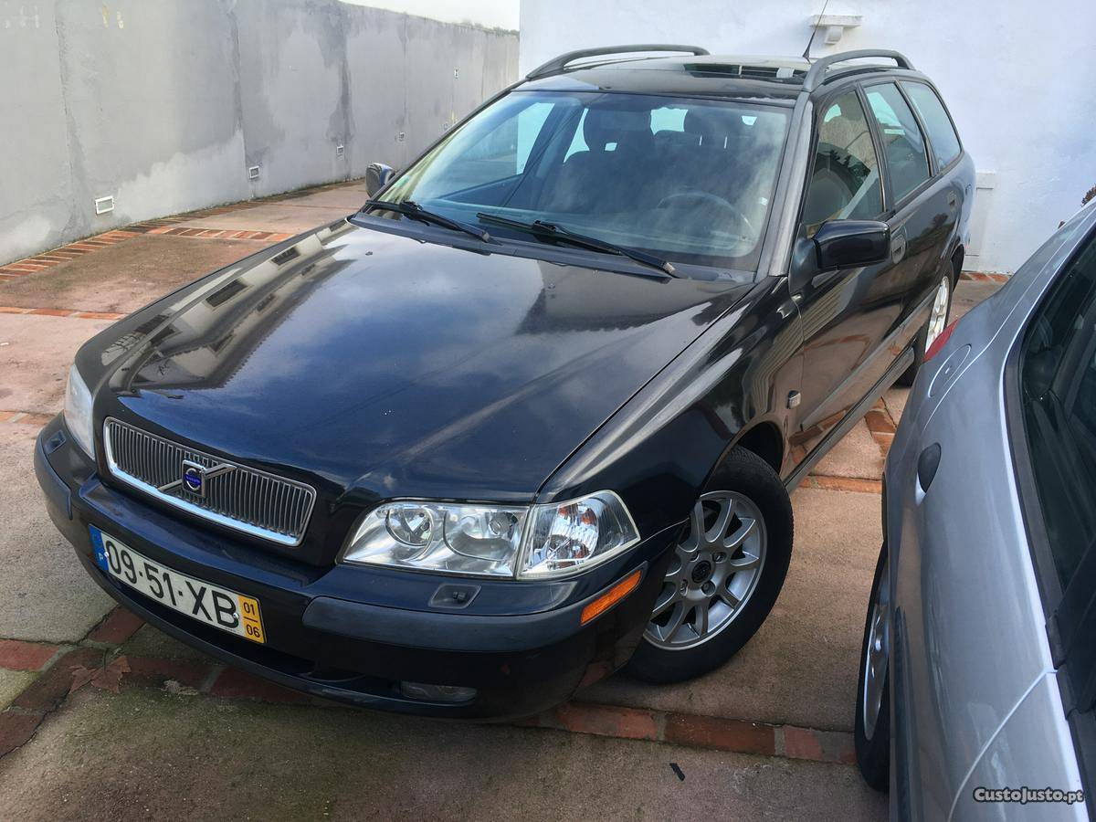 Volvo V cv Junho/01 - à venda - Ligeiros Passageiros,