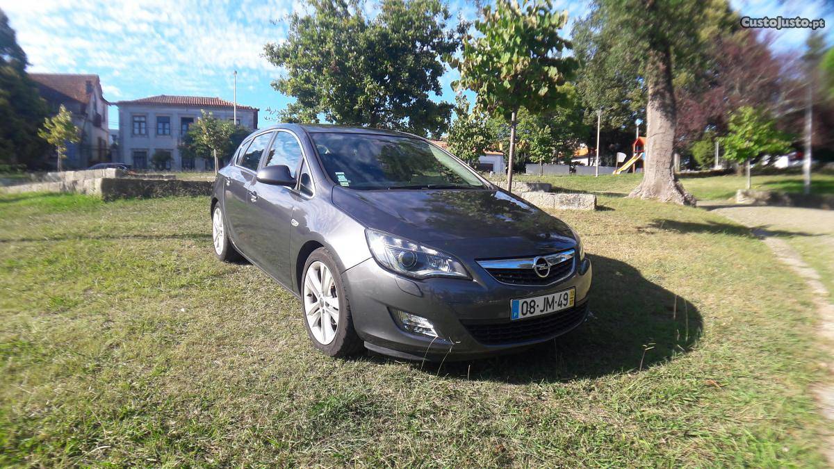 Opel Astra Cosmos Julho/10 - à venda - Ligeiros