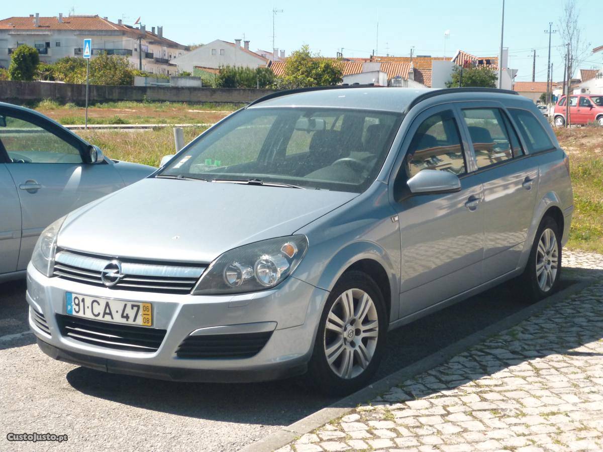 Opel Astra caravan cdti 90 cvs Agosto/06 - à venda -