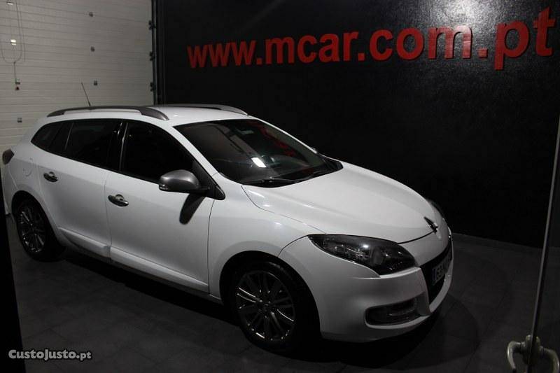 Renault Mégane GT Line Sport Tourer Março/13 - à venda -