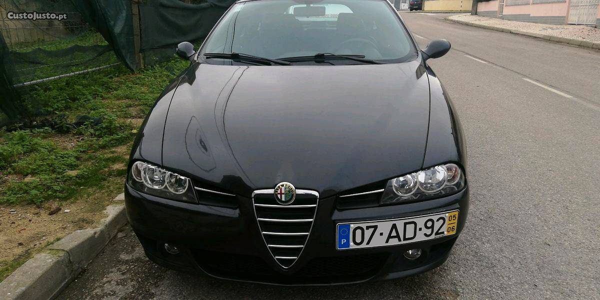 Alfa Romeo  jtd 150cv  Junho/05 - à venda -