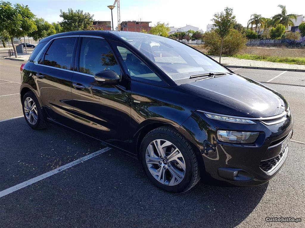 Citroën C4 Picasso 2.0 Hdi Exclusive Novembro/14 - à venda