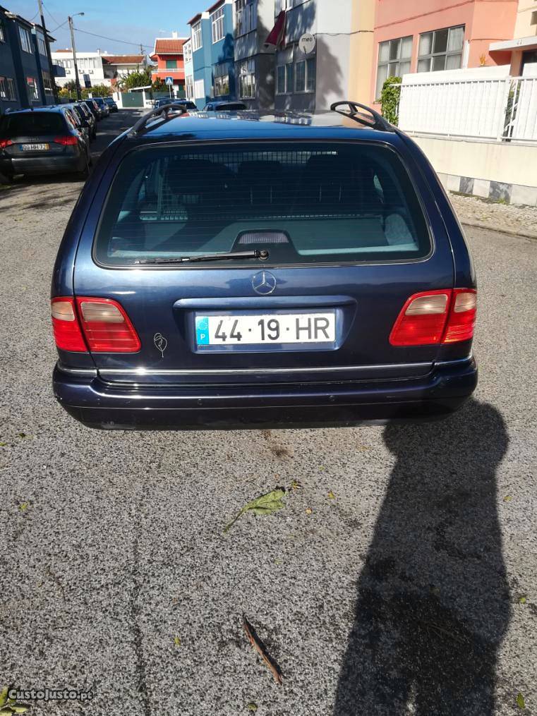 Mercedes-Benz E 290 Avant-garde Dezembro/96 - à venda -