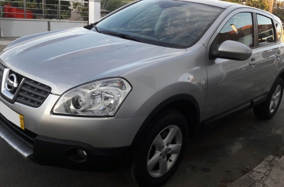 Nissan Qashqai 1.5 dCI - Garagem Pires Peres (Sede)