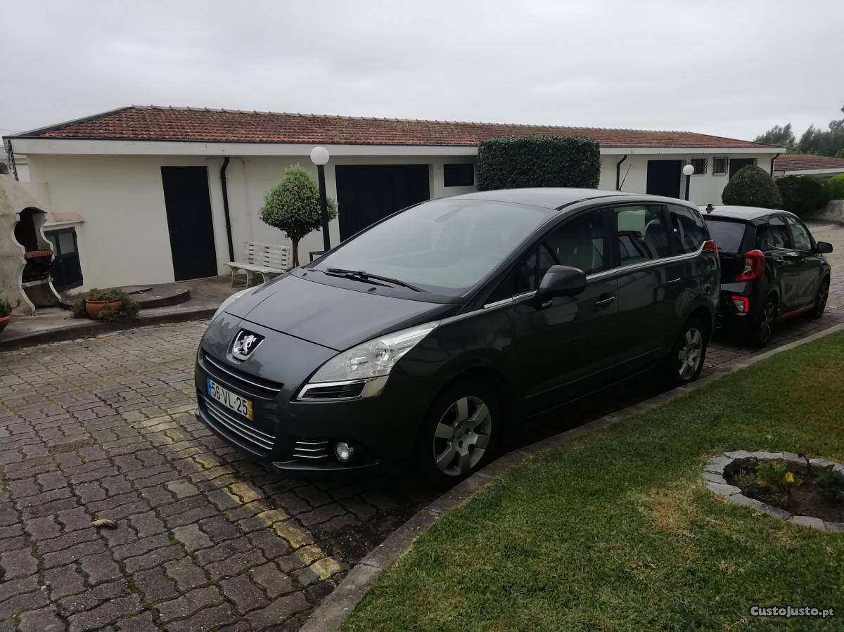 Peugeot  FAP Active 7L Março/13 - à venda -