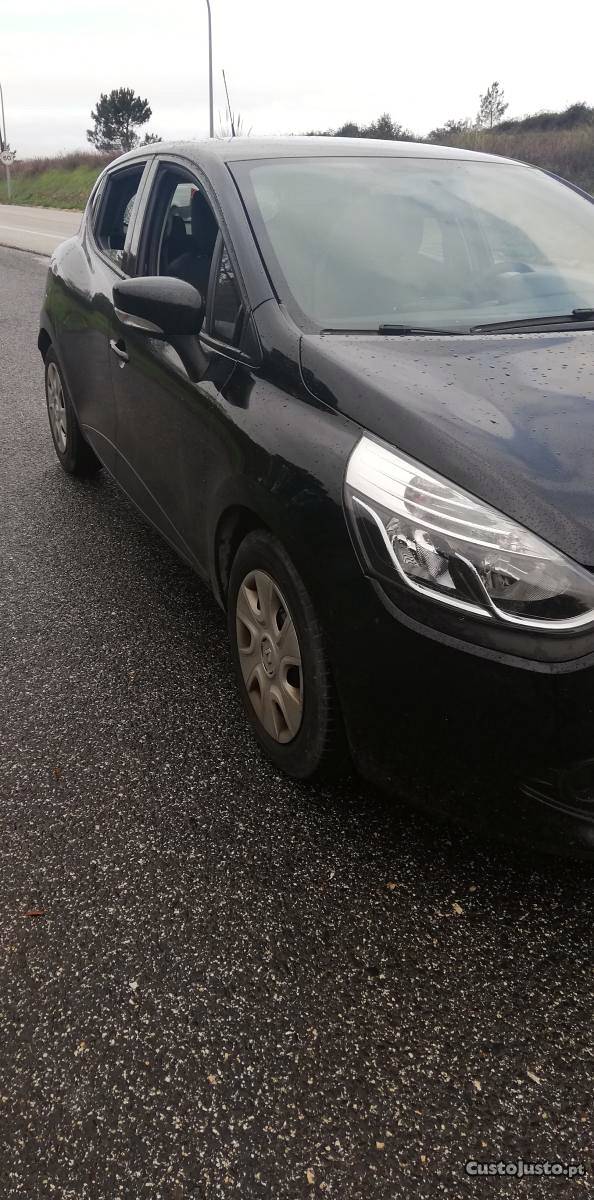 Renault Clio 1.5DIESEL BOM ESTADO Março/15 - à venda -