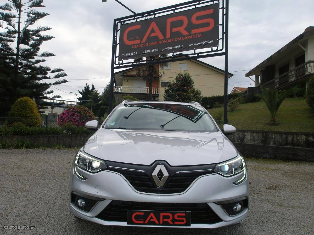 Renault Mégane 1.5 DCI GPS Maio/17 - à venda - Ligeiros