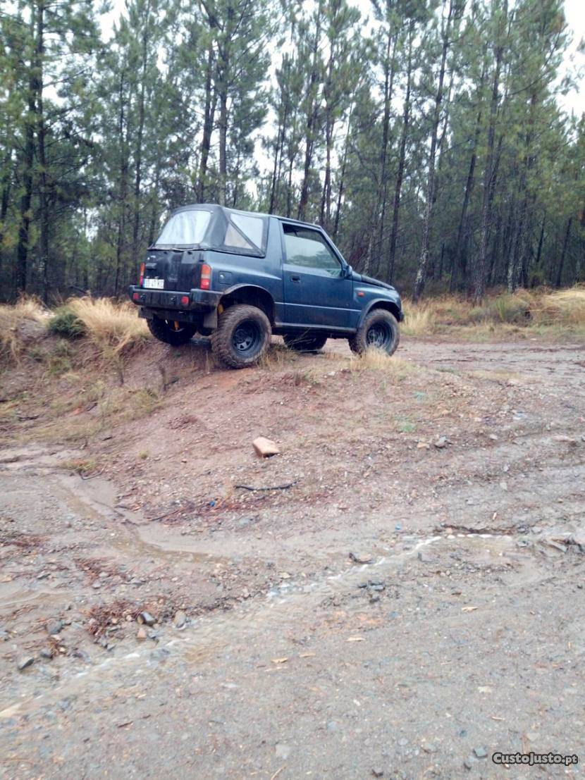 Suzuki Vitara cabrio Junho/88 - à venda - Pick-up/