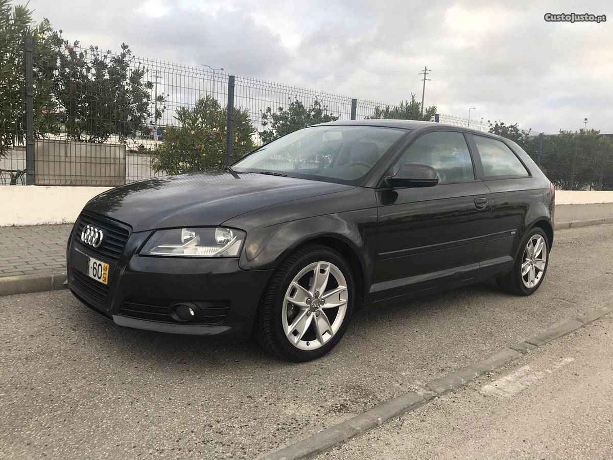 Audi A3 1.9 Tdi SLine Agosto/09 - à venda - Ligeiros