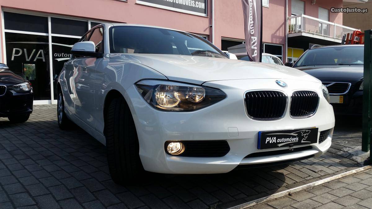 BMW 120 d Efficient Dynamics Outubro/14 - à venda -