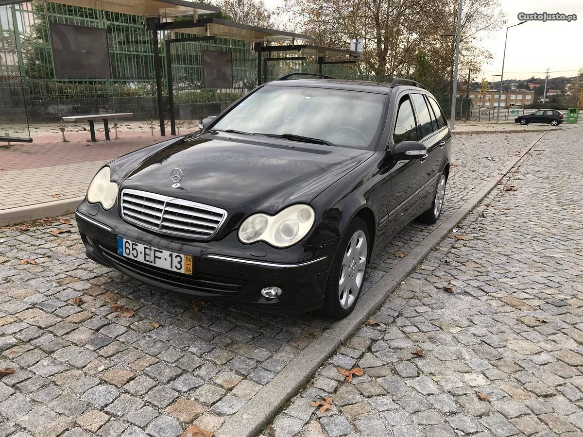 Mercedes-Benz C 200 Elegance Março/04 - à venda - Ligeiros