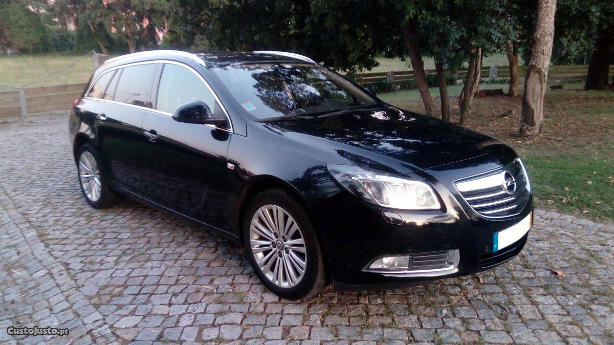 Opel Insignia 2.0d Troca/Crédito Março/13 - à venda -