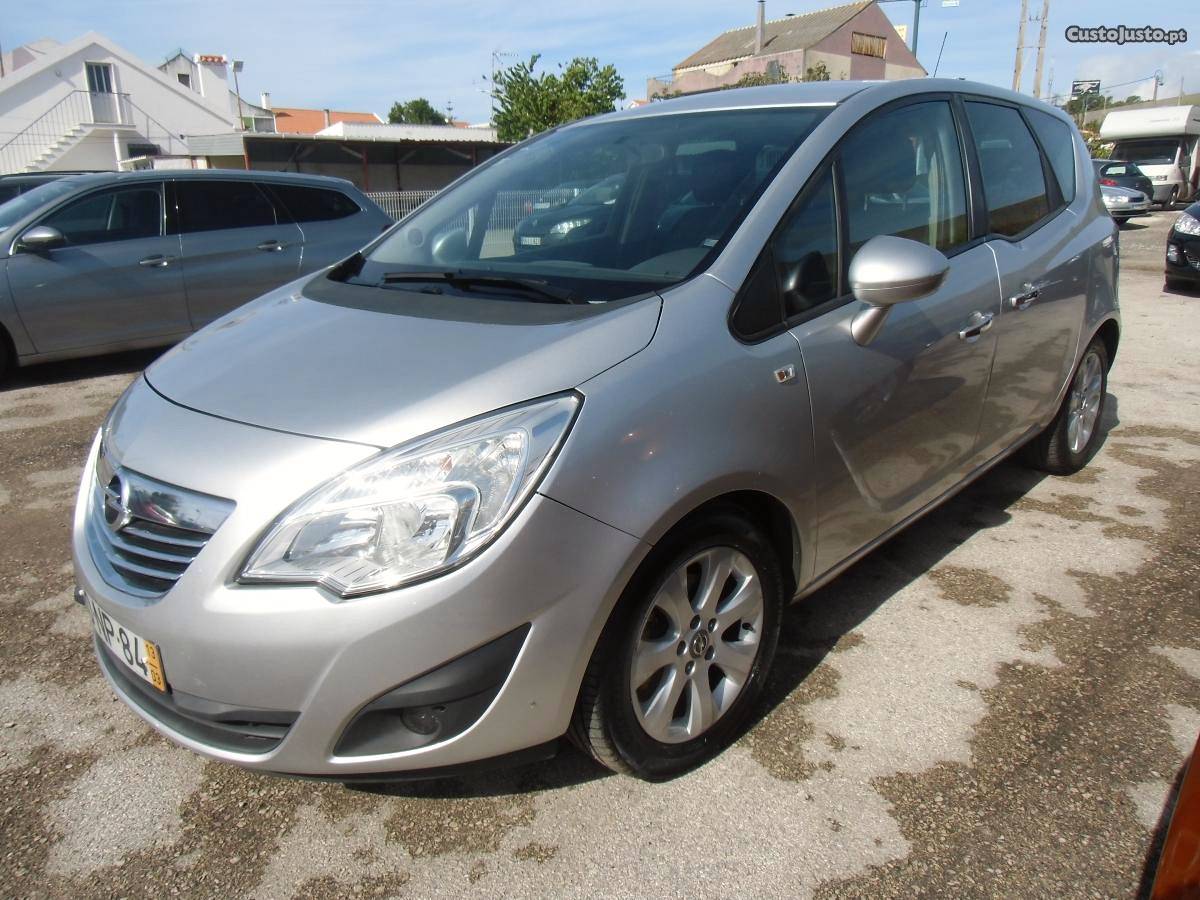 Opel Meriva 1.3Cdti Enjoy 95CV Março/13 - à venda -