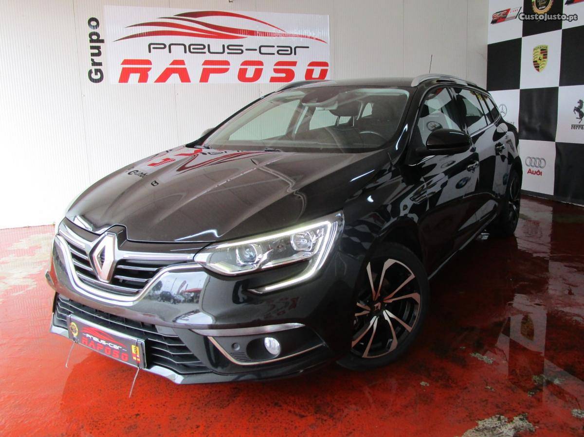 Renault Mégane ST 1.5 dci Eco EDC Maio/17 - à venda -