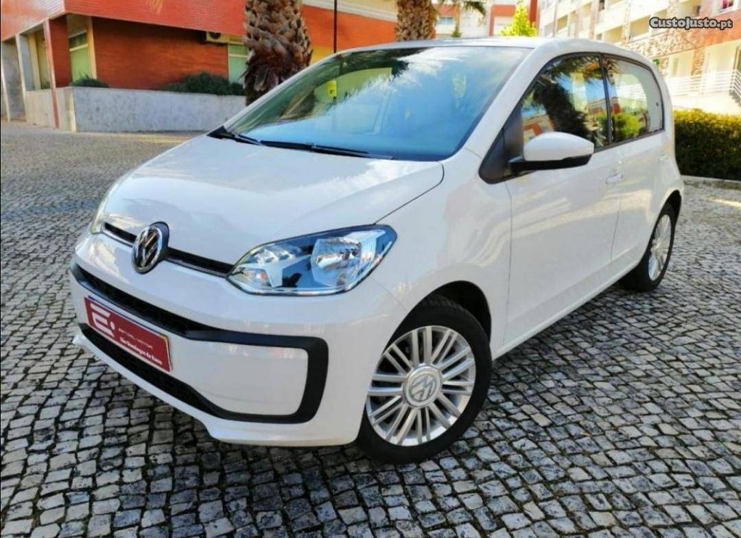 VW Up! 1.0 High Up! Março/18 - à venda - Ligeiros