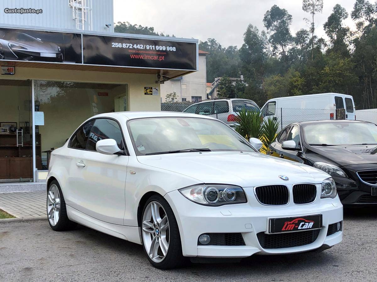 BMW 118 D Coupe Pack M Abril/10 - à venda - Descapotável /