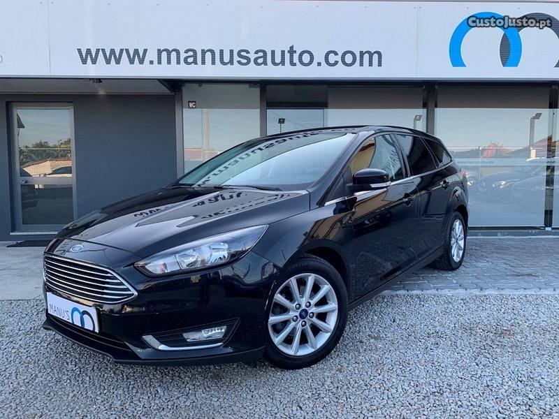 Ford Focus SW 1.5 TDCI 120 CV Fevereiro/15 - à venda -