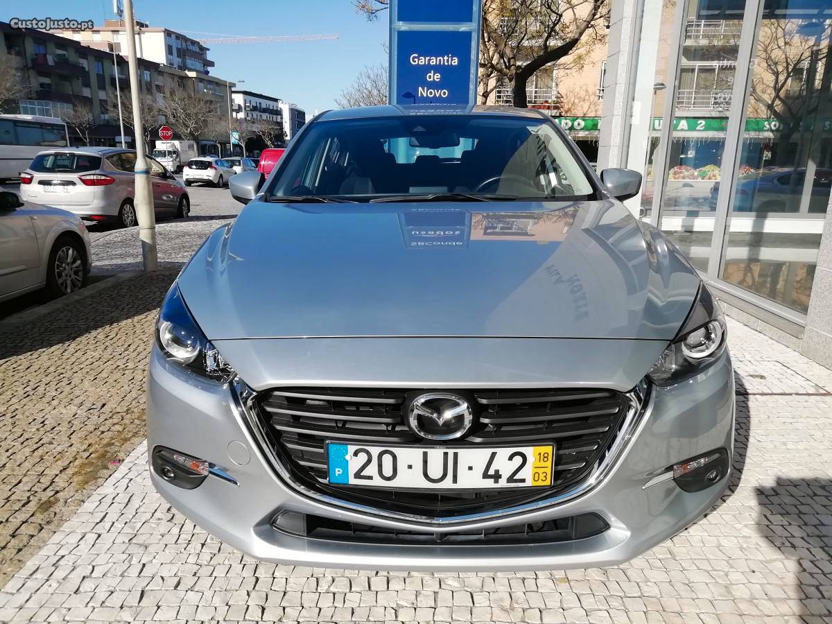 Mazda 3 1.5 SKYACTIV-G Navi Março/18 - à venda - Ligeiros