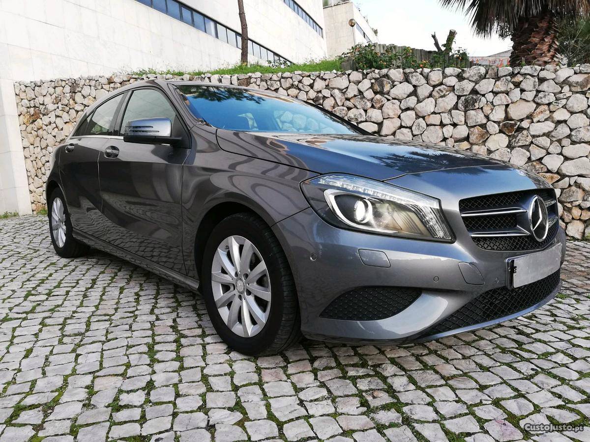 Mercedes-Benz A 180 CDI 109cv kms Agosto/15 - à venda