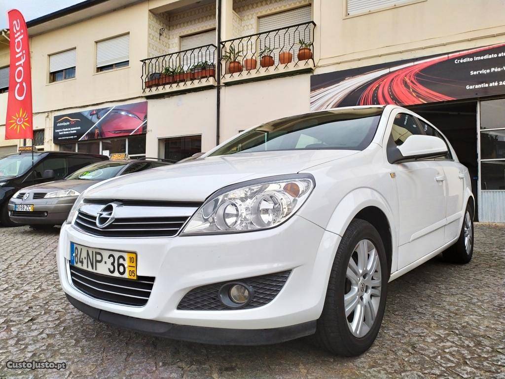 Opel Astra 1.7CDTI COSMO(110cv) Maio/10 - à venda -