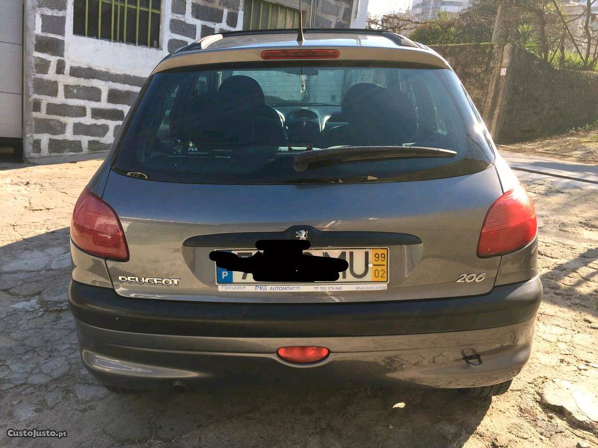 Peugeot 206 com teto de abrir Fevereiro/99 - à venda -