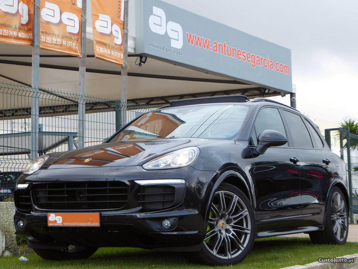 Porsche Cayenne E- hybrid Plug-in GT Setembro/15 - à venda