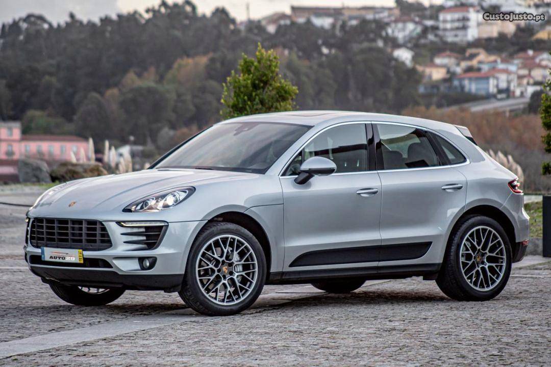 Porsche Macan 3.0D Julho/14 - à venda - Monovolume / SUV,