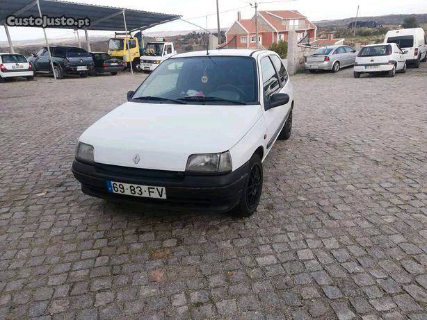 Renault Clio 1.9 Novembro/95 - à venda - Comerciais / Van,