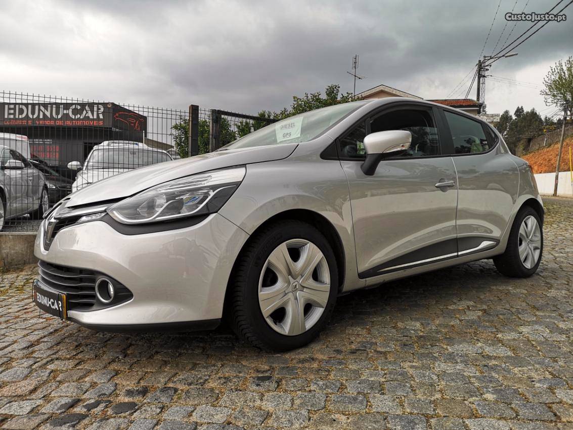 Renault Clio DCI DYNAMIQ C/GPS Agosto/14 - à venda -