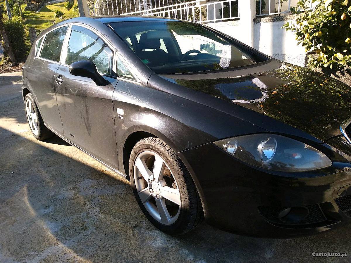 Seat Leon 2.0 TDI Maio/06 - à venda - Ligeiros Passageiros,