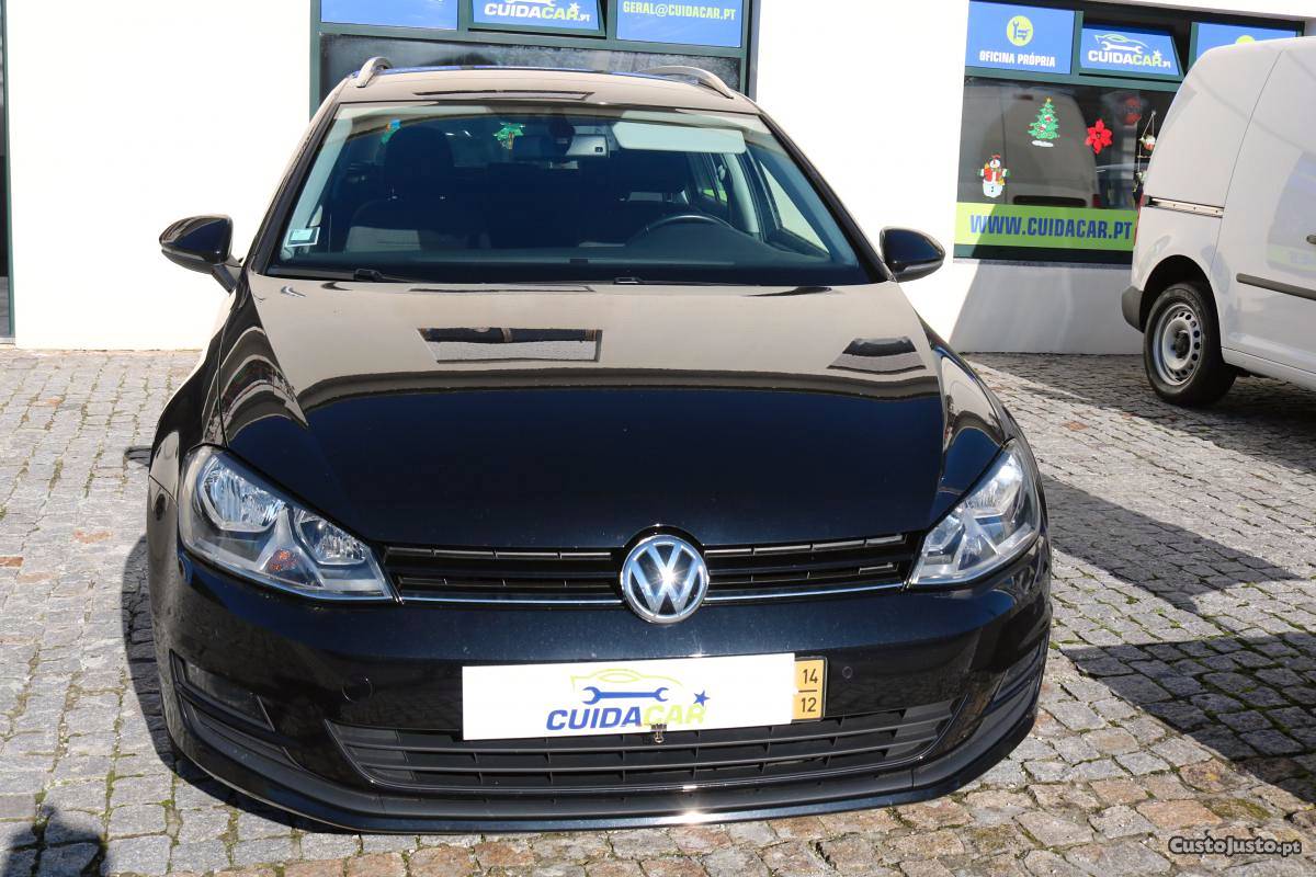 VW Golf VII VAR 1.6 TDi Conf Dezembro/14 - à venda -