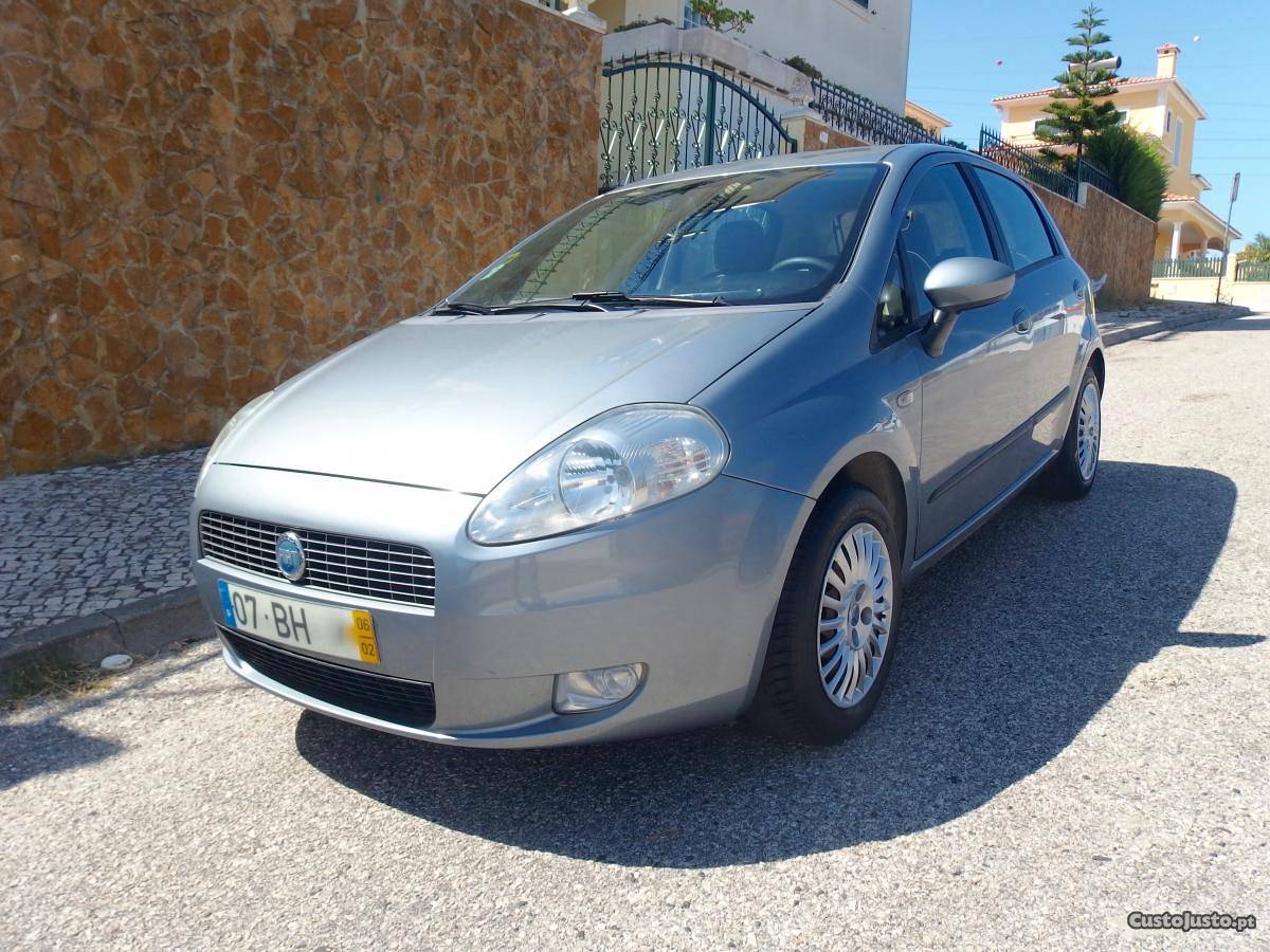 Fiat Grande Punto 1.2i Dynamique Fevereiro/06 - à venda -