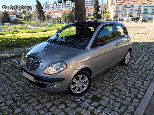 Lancia Ypsilon 1.3 M-Jet Mya Janeiro/04 - à venda -