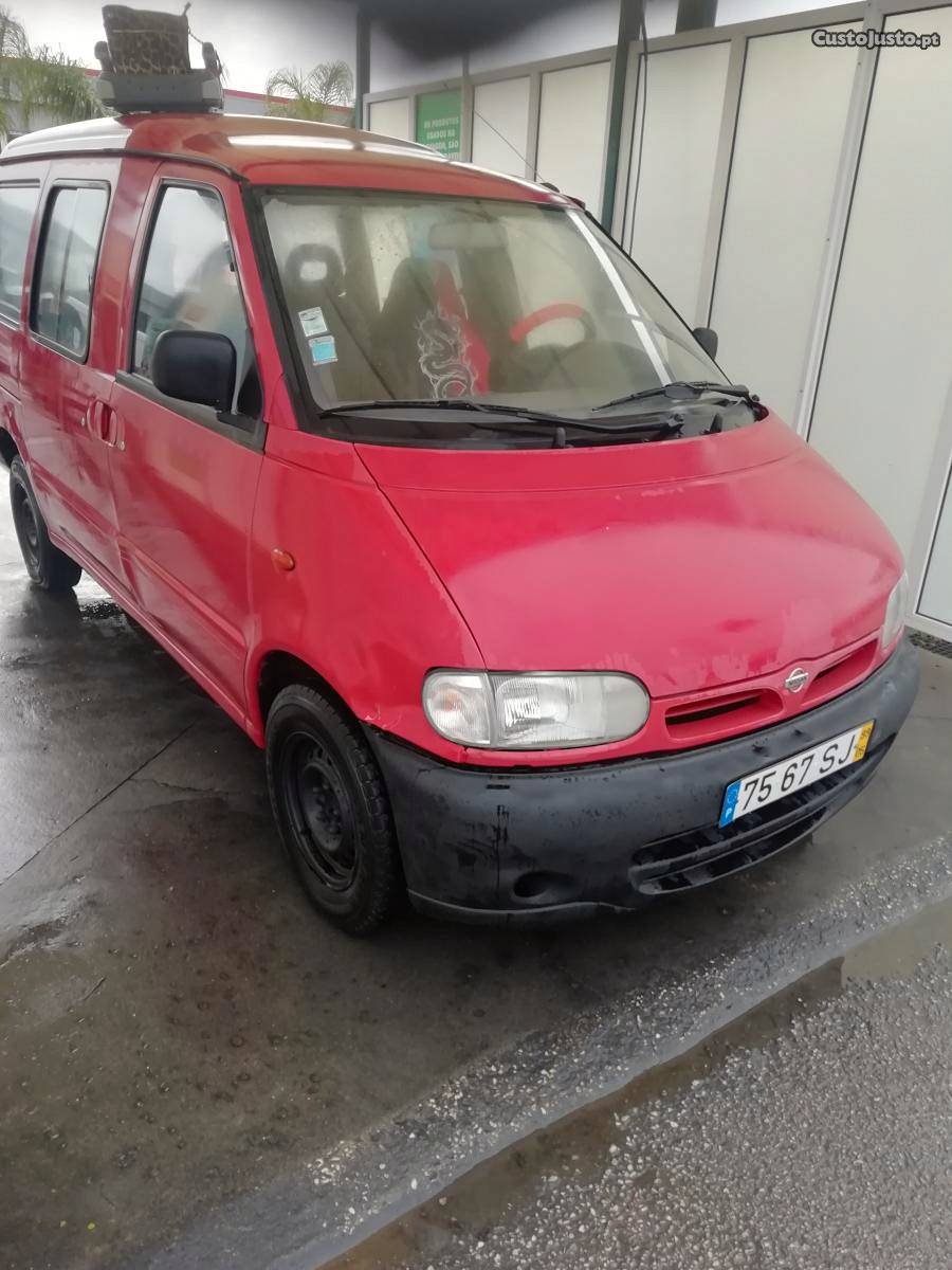 Nissan Vanette  cilindrada Maio/99 - à venda - Ligeiros