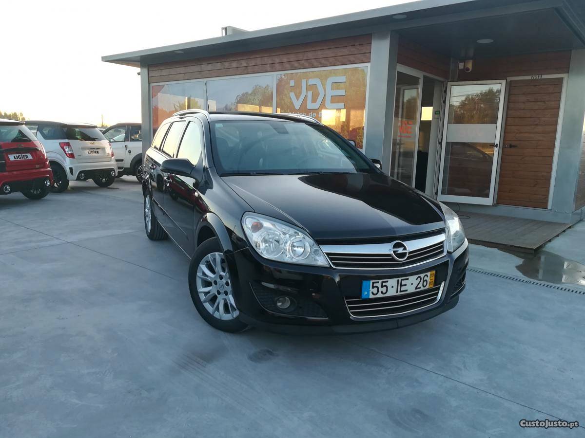 Opel Astra 1.7CDTI 110CV COSMO Setembro/09 - à venda -