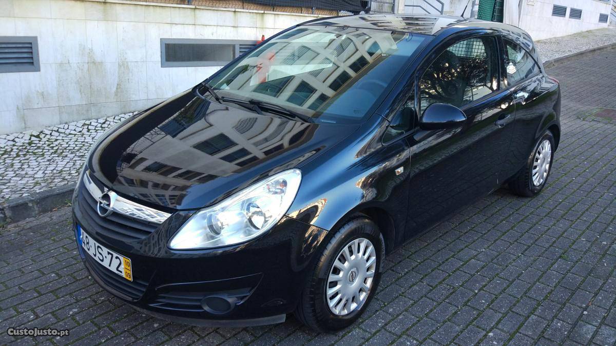 Opel Corsa 1.3 CDTI Setembro/10 - à venda - Comerciais /