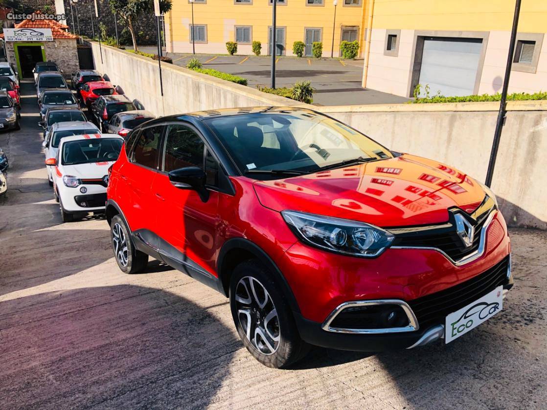 Renault Captur 1.5 DCI CX Aut Setembro/16 - à venda -