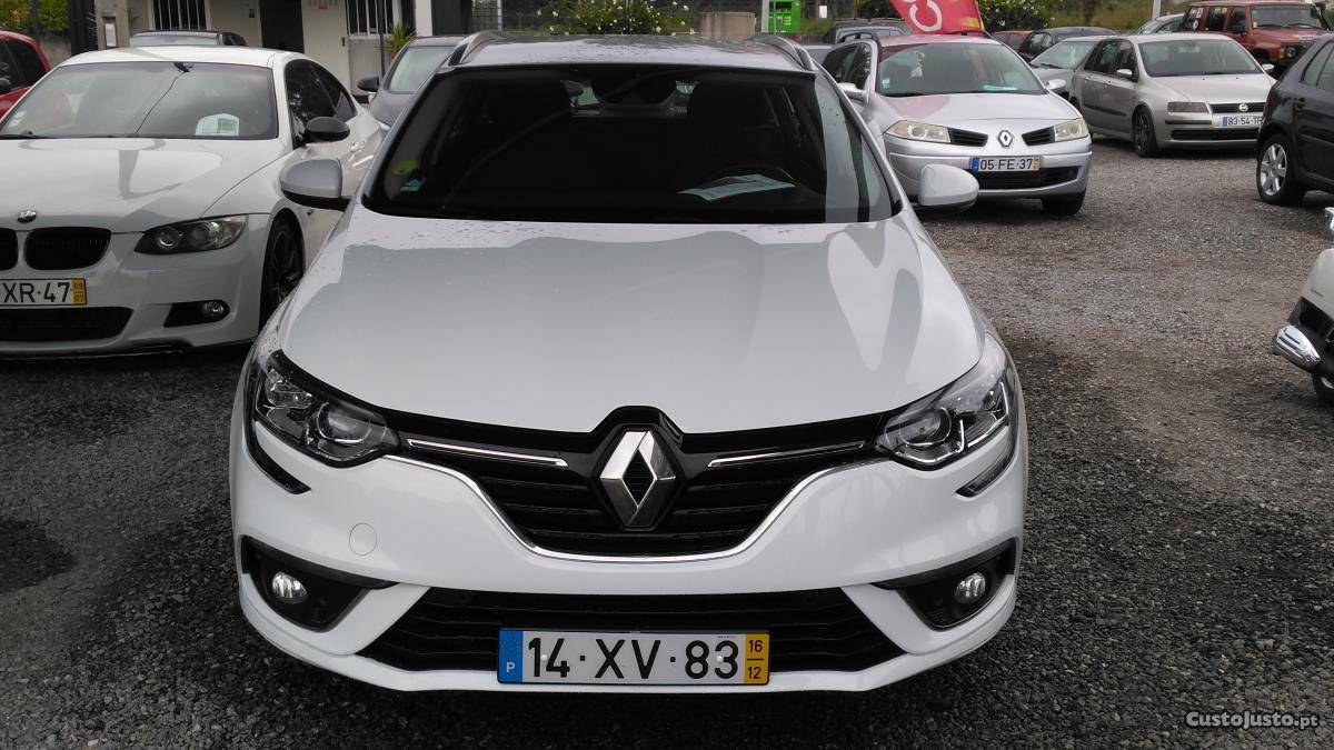 Renault Mégane Break Dezembro/16 - à venda - Ligeiros