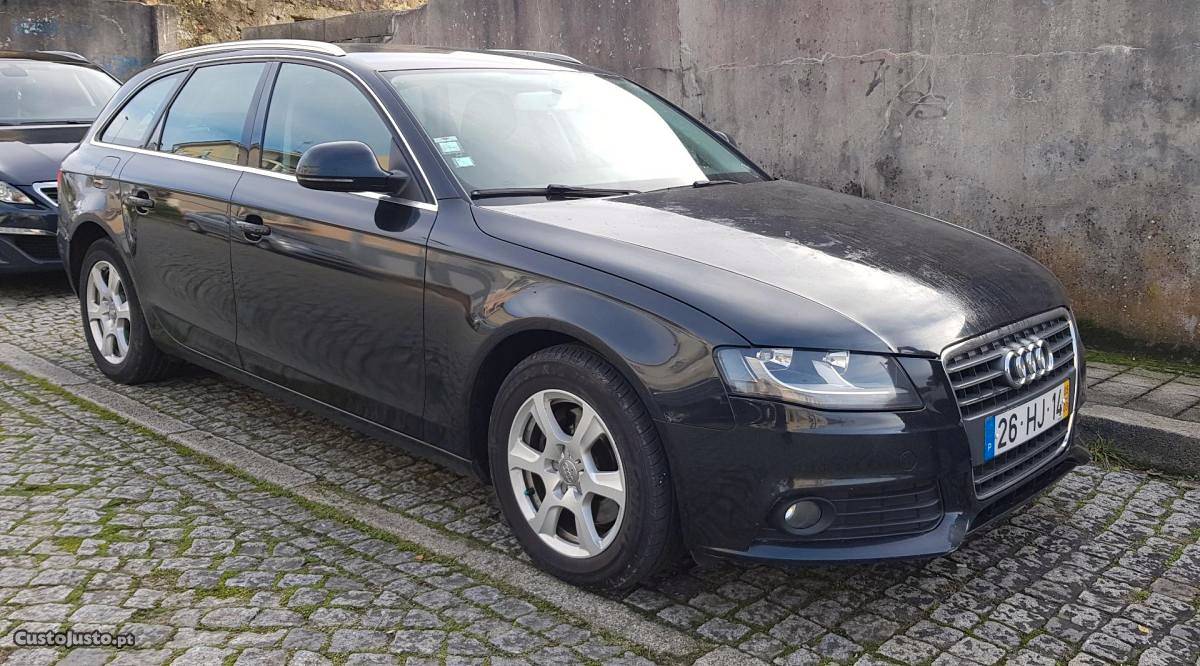 Audi A4 2.0 TDI 143cv GPS Março/09 - à venda - Ligeiros