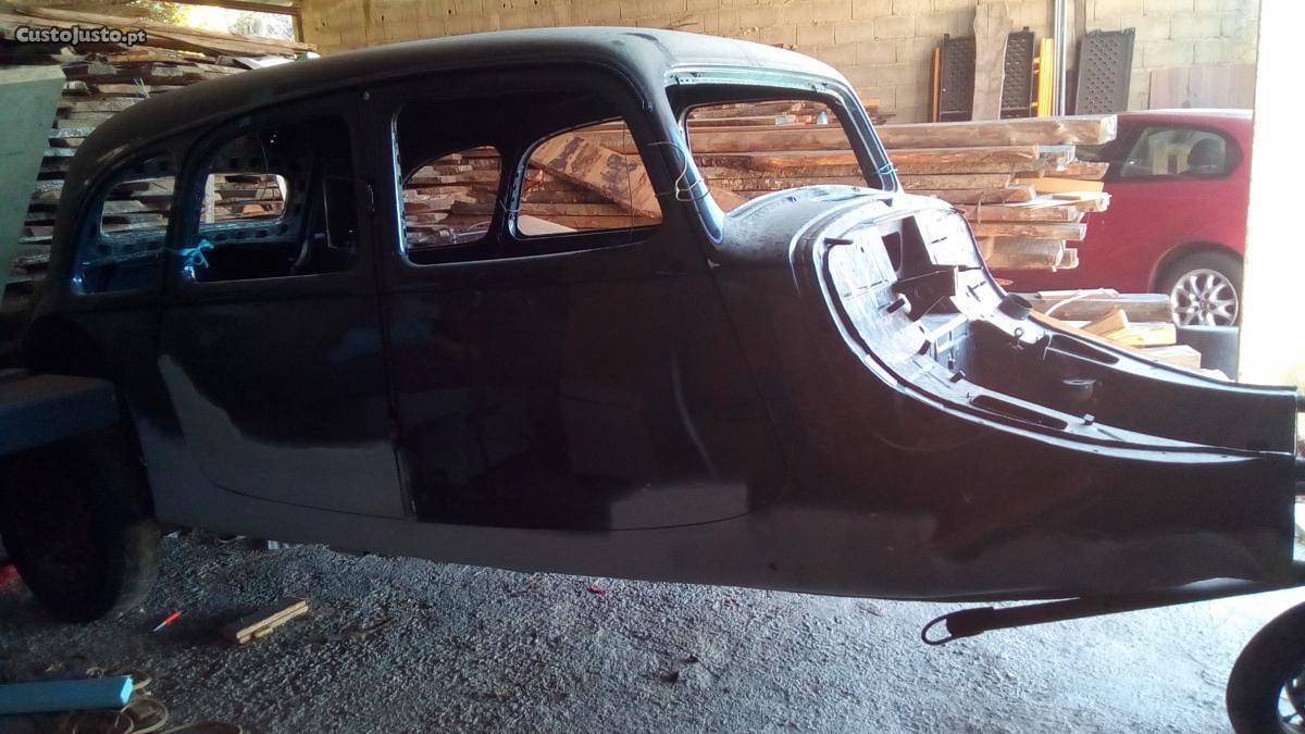 Citroën Traction Avant Passageiros Janeiro/80 - à venda -