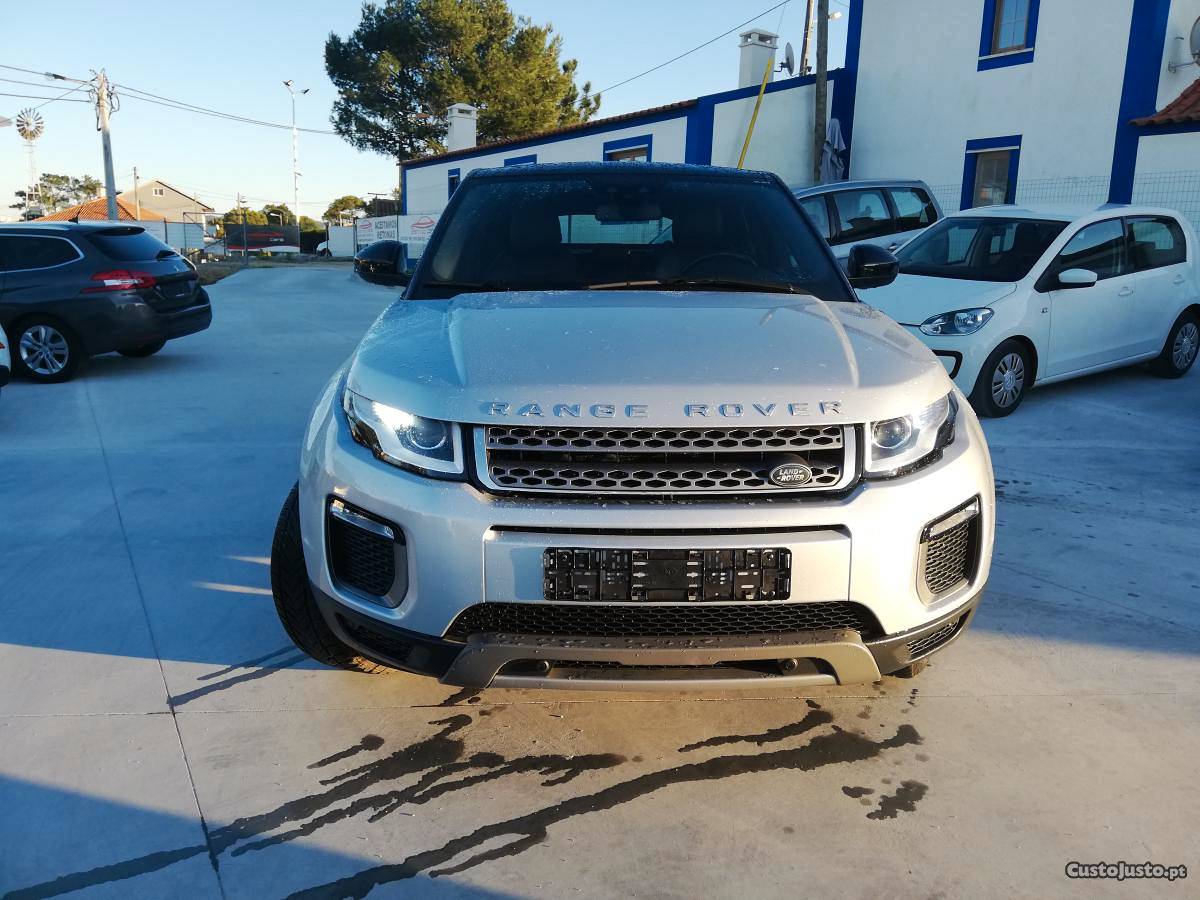 Land Rover Evoque 2.0 TDI D4 SE Outubro/15 - à venda -