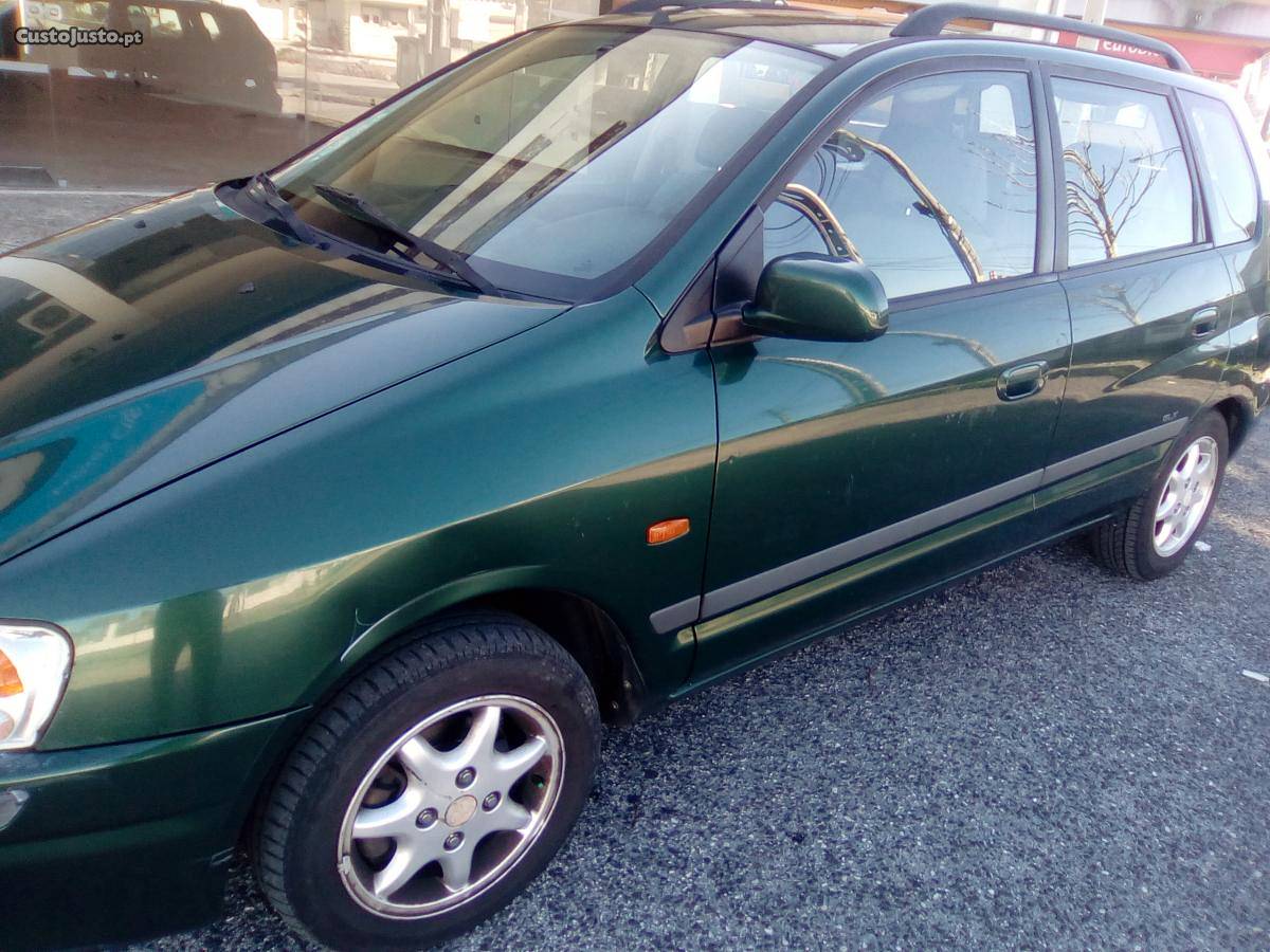 Mitsubishi Space Star 1.3 Abril/99 - à venda - Ligeiros