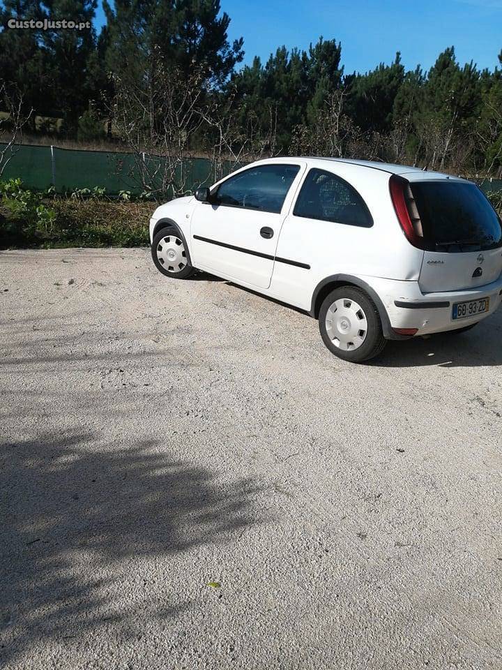 Opel Corsa corsa c 1.3 CDTI Novembro/04 - à venda -