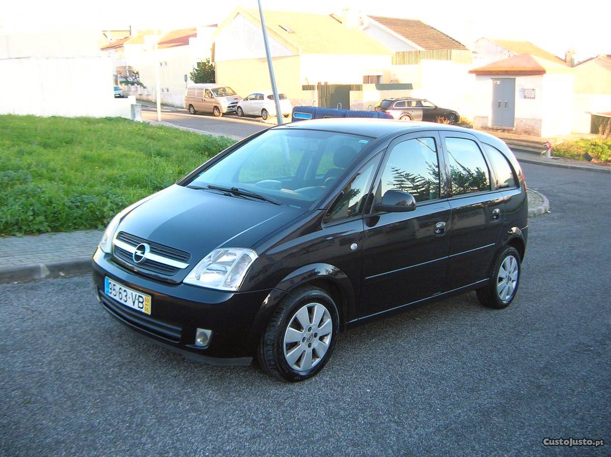 Opel Meriva cv A/C Maio/03 - à venda - Ligeiros