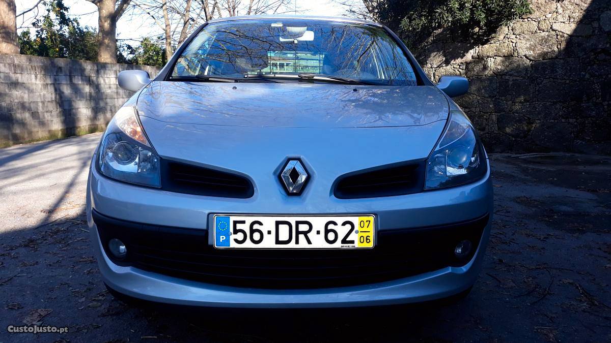 Renault Clio 1.5 DCI 85CV Junho/07 - à venda - Comerciais /