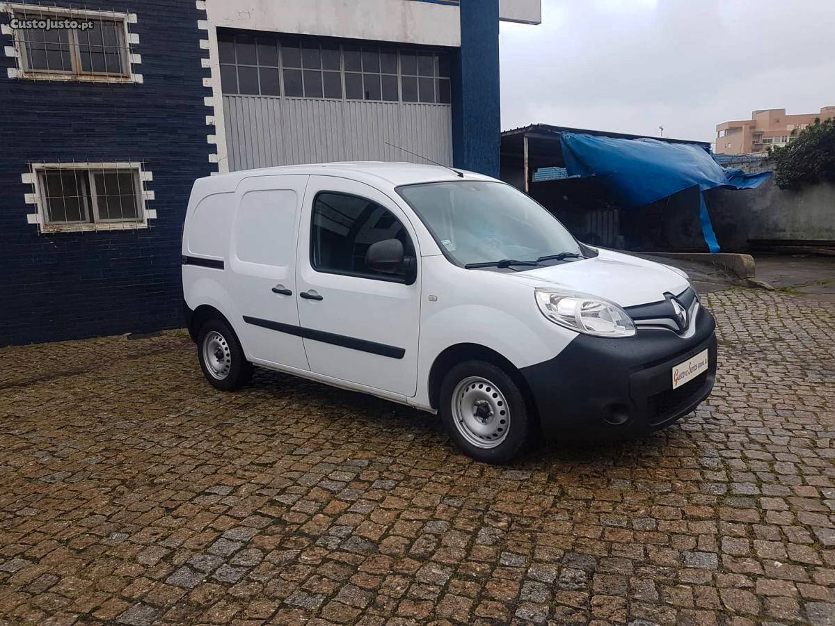 Renault Kangoo 1.5 DCI Express a/c Julho/16 - à venda -