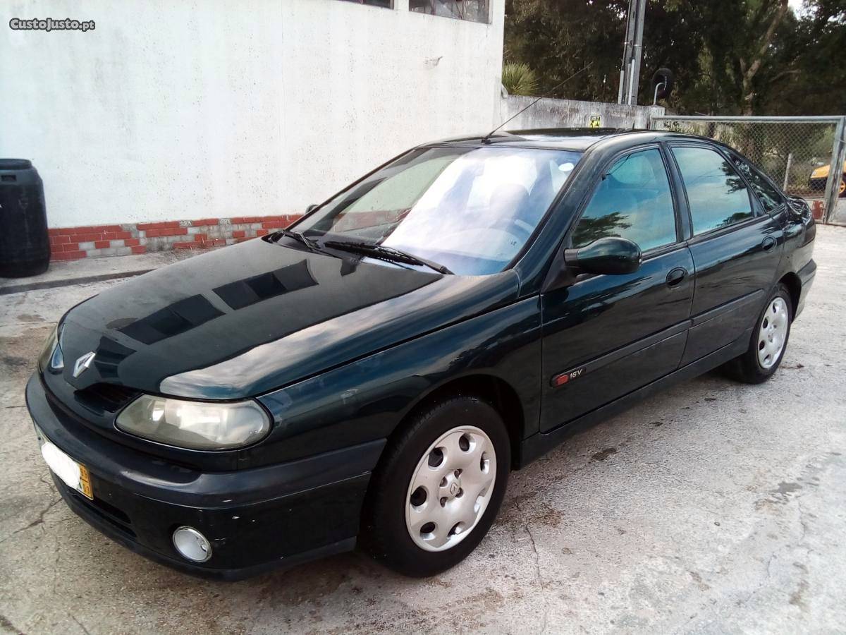 Renault Laguna 1.6i Kitdistrtmudada Abril/99 - à venda -