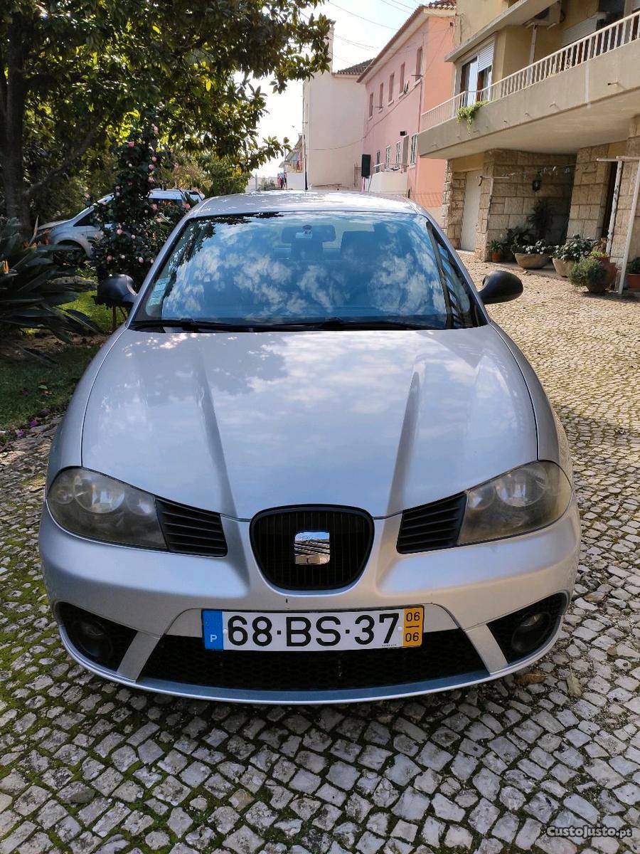 Seat Ibiza V Junho/06 - à venda - Ligeiros