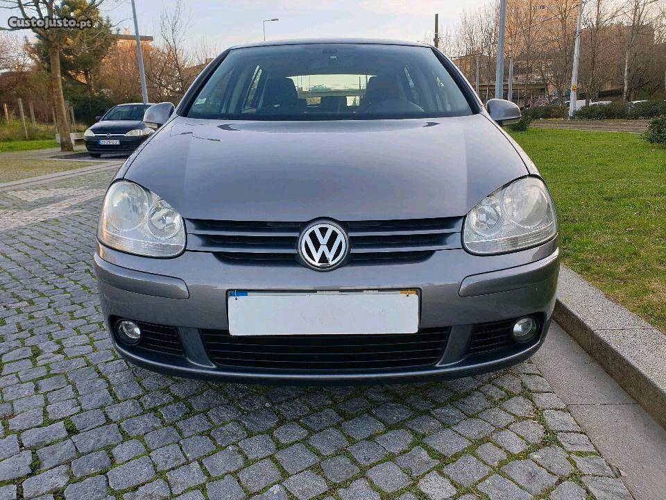 VW Golf 1.9 Tdi conforlin Setembro/07 - à venda - Ligeiros