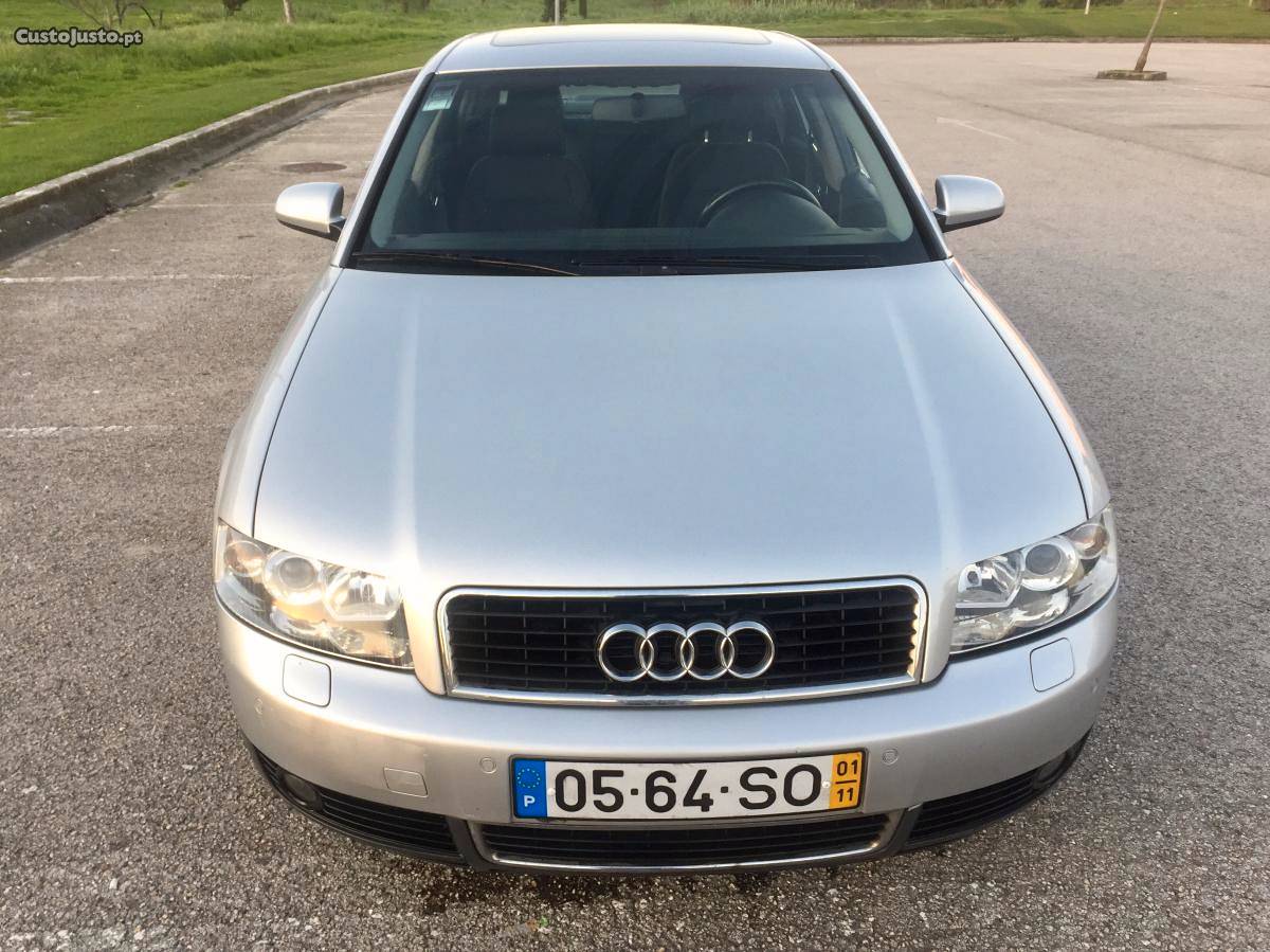 Audi A4 2.5 V6 TDI Quattro Novembro/01 - à venda - Ligeiros